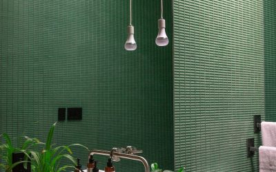 Transforma tu baño con mamparas de baño modernas